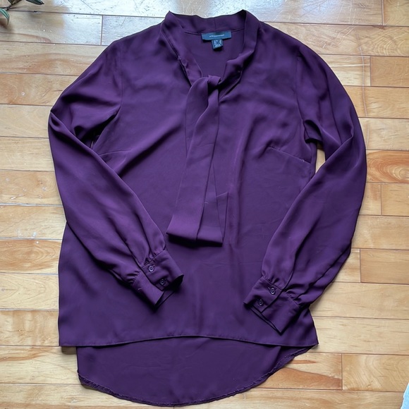 Atmosphere small tie front blouse - Picture 1 of 3